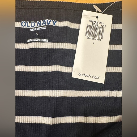 Old Navy Maternity Short-Sleeve Cinch-Front Top, Size Large. - Picture 2 of 5